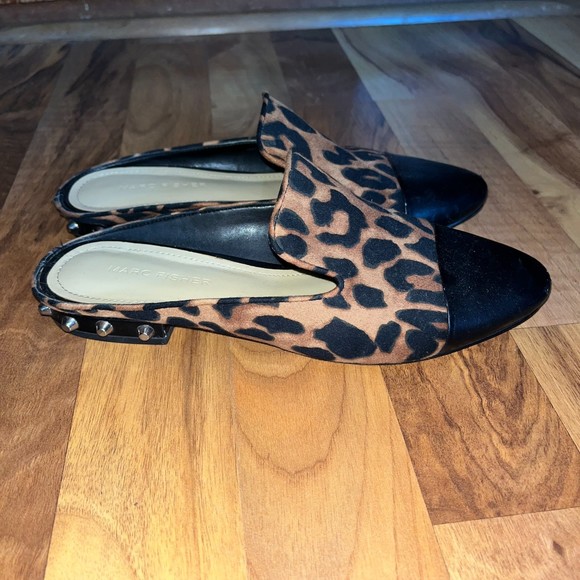 Marc Fisher Leopard Rounded Toe Studded Loafers Mules Work Attire Women's 7M - Picture 2 of 8